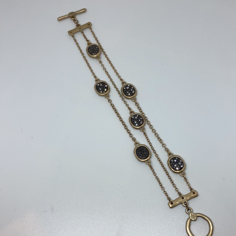 Toggle closure bracelet, three chain bracelet - Picture 2 of 4